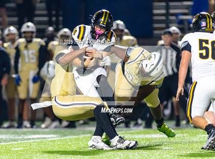 Thumbnail 3 in Moody vs. Corner (AHSAA 5A Round 1) photogallery.