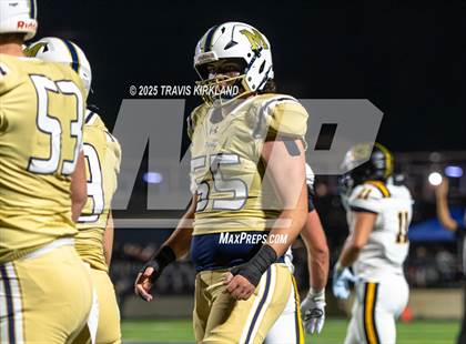 Thumbnail 1 in Moody vs. Corner (AHSAA 5A Round 1) photogallery.