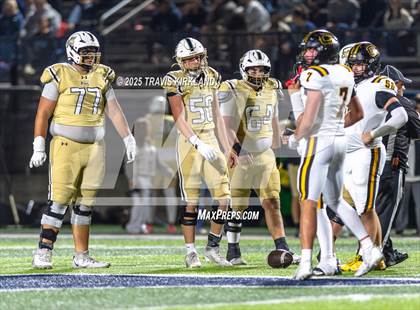 Thumbnail 2 in Moody vs. Corner (AHSAA 5A Round 1) photogallery.