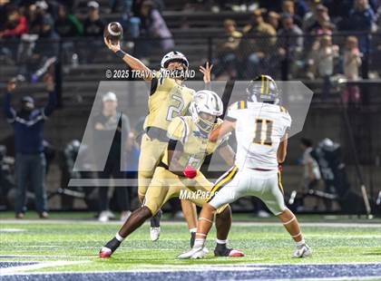 Thumbnail 3 in Moody vs. Corner (AHSAA 5A Round 1) photogallery.