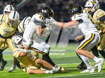 Thumbnail 3 in Moody vs. Corner (AHSAA 5A Round 1) photogallery.