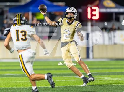 Thumbnail 2 in Moody vs. Corner (AHSAA 5A Round 1) photogallery.