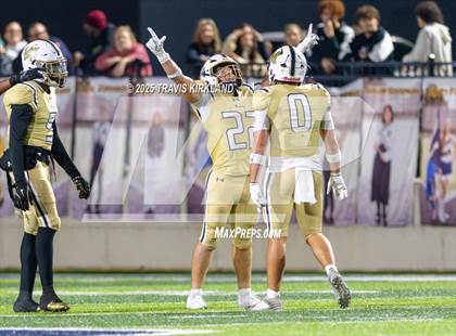 Thumbnail 2 in Moody vs. Corner (AHSAA 5A Round 1) photogallery.