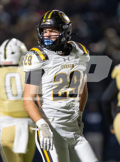 Thumbnail 2 in Moody vs. Corner (AHSAA 5A Round 1) photogallery.