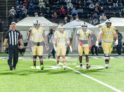 Thumbnail 2 in Moody vs. Corner (AHSAA 5A Round 1) photogallery.