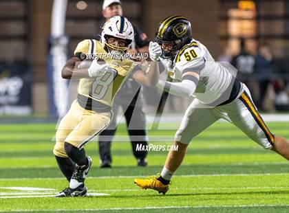 Thumbnail 3 in Moody vs. Corner (AHSAA 5A Round 1) photogallery.