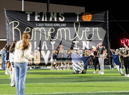 Thumbnail 2 in Moody vs. Corner (AHSAA 5A Round 1) photogallery.