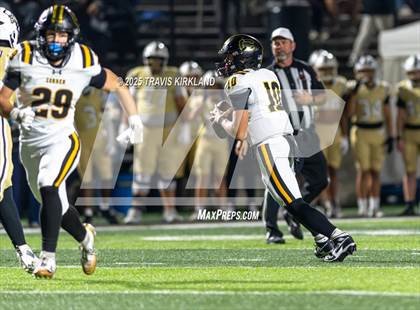 Thumbnail 1 in Moody vs. Corner (AHSAA 5A Round 1) photogallery.