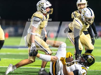 Thumbnail 3 in Moody vs. Corner (AHSAA 5A Round 1) photogallery.