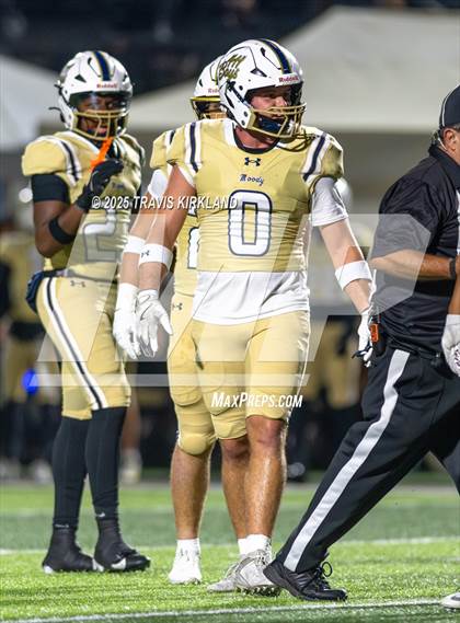 Thumbnail 3 in Moody vs. Corner (AHSAA 5A Round 1) photogallery.