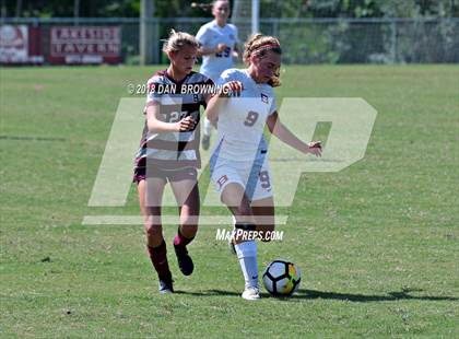 Thumbnail 2 in Bartlett vs. Bearden photogallery.