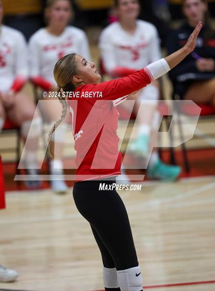 Thumbnail 1 in Columbine @ Regis Jesuit photogallery.
