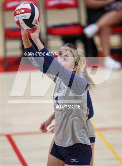 Thumbnail 3 in Columbine @ Regis Jesuit photogallery.