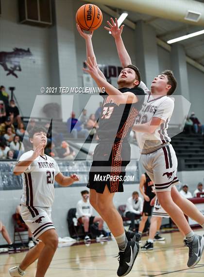 Thumbnail 2 in Lamar @ Perryville photogallery.