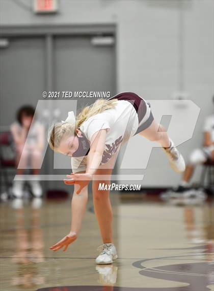 Thumbnail 2 in Lamar @ Perryville photogallery.