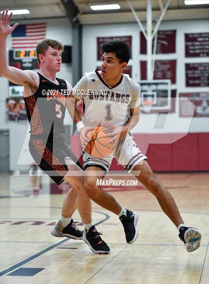 Thumbnail 3 in Lamar @ Perryville photogallery.