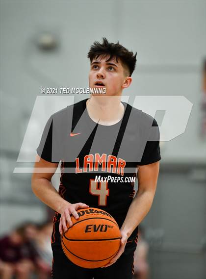 Thumbnail 3 in Lamar @ Perryville photogallery.