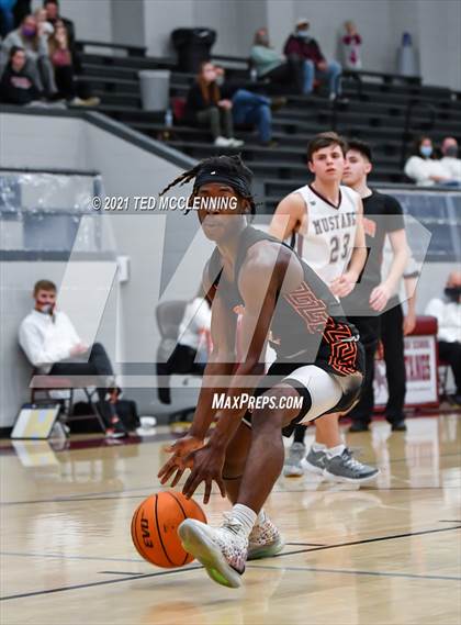Thumbnail 2 in Lamar @ Perryville photogallery.