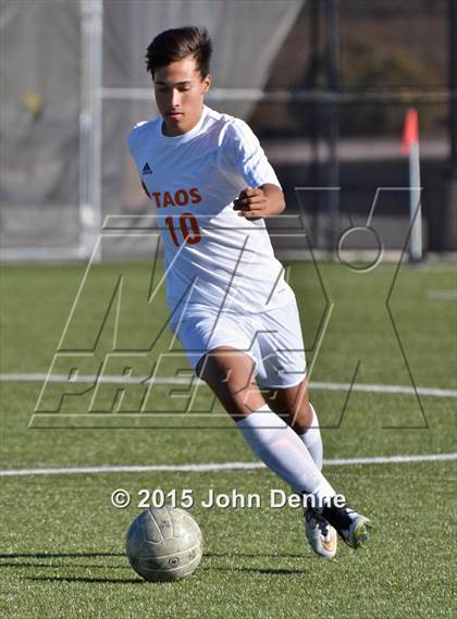 Thumbnail 1 in Questa @ Taos photogallery.