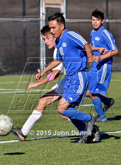 Thumbnail 1 in Questa @ Taos photogallery.