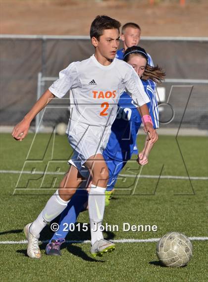 Thumbnail 2 in Questa @ Taos photogallery.