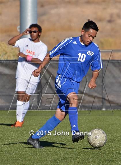 Thumbnail 1 in Questa @ Taos photogallery.