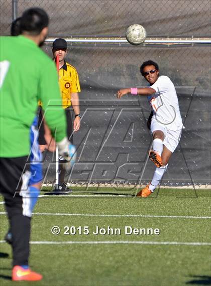 Thumbnail 2 in Questa @ Taos photogallery.