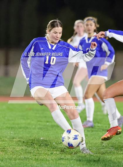 Thumbnail 1 in Livermore @ Newark Memorial (Scrimmage) photogallery.