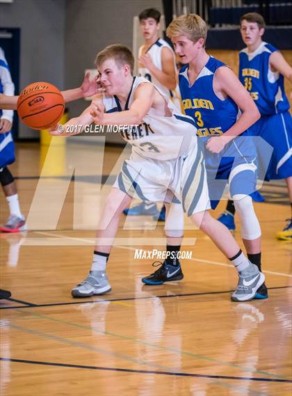 Thumbnail 2 in Everett vs. Ferndale photogallery.