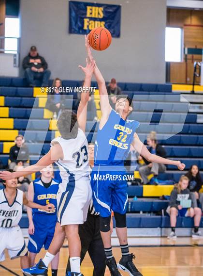 Thumbnail 1 in Everett vs. Ferndale photogallery.