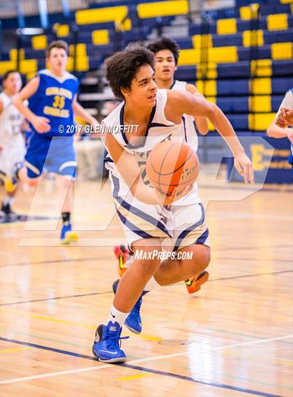 Thumbnail 3 in Everett vs. Ferndale photogallery.