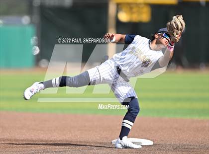 Thumbnail 1 in Legacy vs. Cherokee Trail (CHSAA 5A State 1st Round) photogallery.