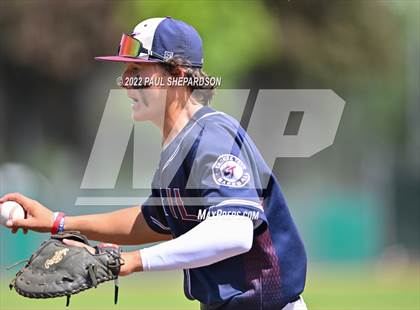 Thumbnail 1 in Legacy vs. Cherokee Trail (CHSAA 5A State 1st Round) photogallery.