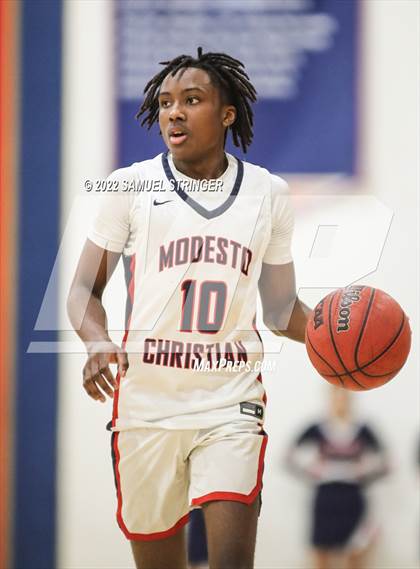 Thumbnail 3 in St. Mary's @ Modesto Christian photogallery.