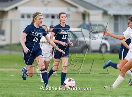 Thumbnail 3 in Oakmont vs. Placer photogallery.