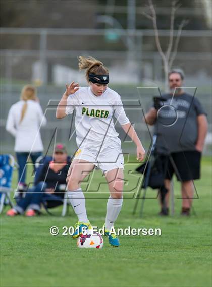 Thumbnail 1 in Oakmont vs. Placer photogallery.