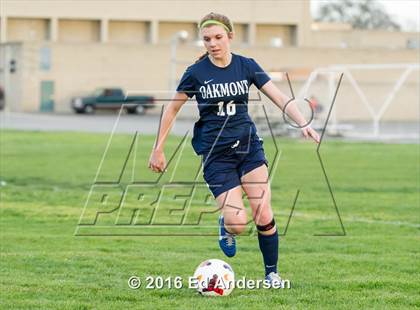 Thumbnail 2 in Oakmont vs. Placer photogallery.