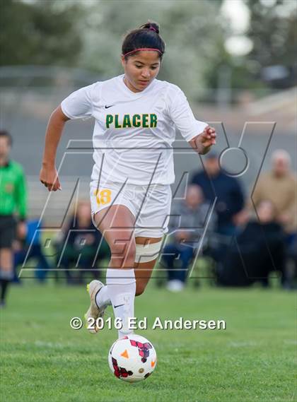 Thumbnail 1 in Oakmont vs. Placer photogallery.