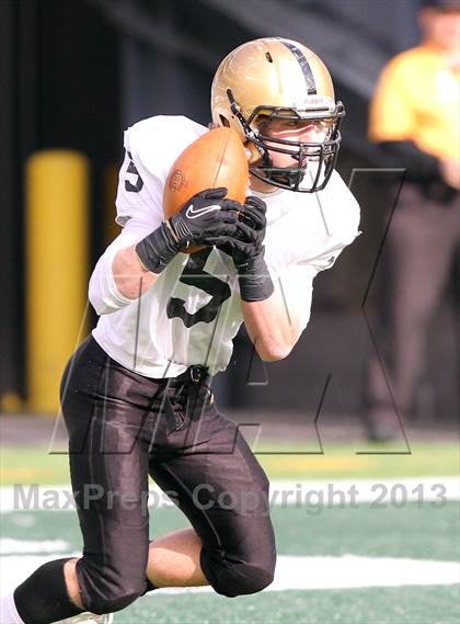 Thumbnail 2 in Sparta vs River Dell (NJSIAA North 1 Group 3 Final) photogallery.