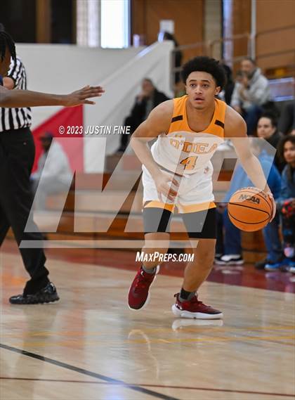 Thumbnail 1 in Centennial vs. O'Dea (Torrey Pines Holiday Classic) photogallery.