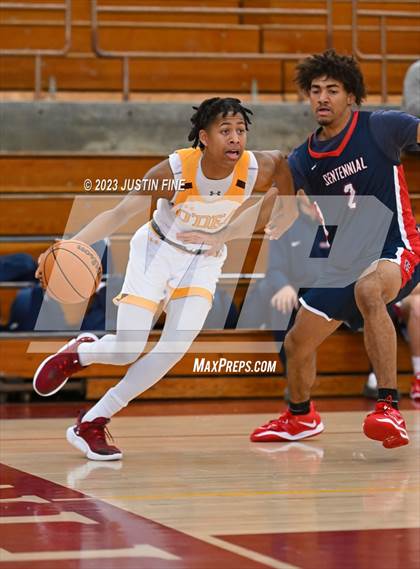 Thumbnail 2 in Centennial vs. O'Dea (Torrey Pines Holiday Classic) photogallery.