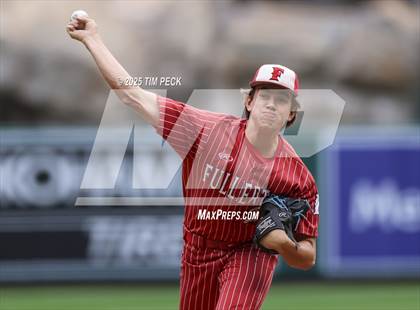 Thumbnail 1 in Fullerton vs. Villa Park photogallery.