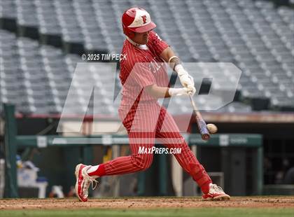 Thumbnail 1 in Fullerton vs. Villa Park photogallery.