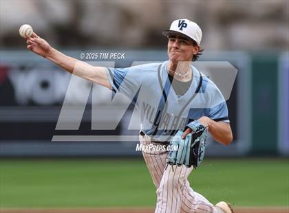 Thumbnail 2 in Fullerton vs. Villa Park photogallery.