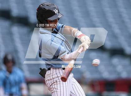 Thumbnail 1 in Fullerton vs. Villa Park photogallery.