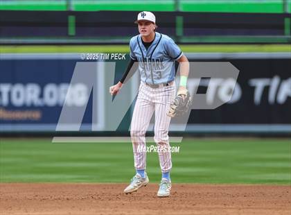 Thumbnail 1 in Fullerton vs. Villa Park photogallery.