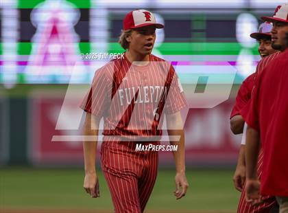 Thumbnail 2 in Fullerton vs. Villa Park photogallery.