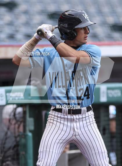 Thumbnail 3 in Fullerton vs. Villa Park photogallery.