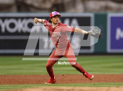 Thumbnail 2 in Fullerton vs. Villa Park photogallery.