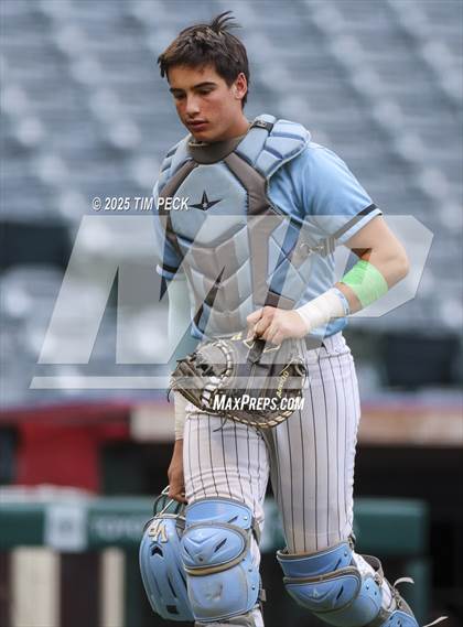 Thumbnail 1 in Fullerton vs. Villa Park photogallery.